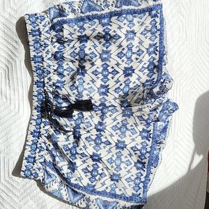 JOIE 100% silk shorts